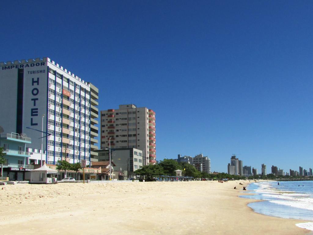Imperador Turismo Hotel Piçarras Extérieur photo